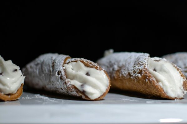 cannoli-made-in-sicily